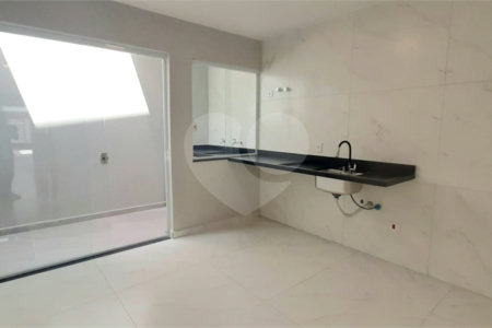 Sobrado à venda com 3 quartos, sendo 1 suíte, em Vila Medeiros, São Paulo, SP