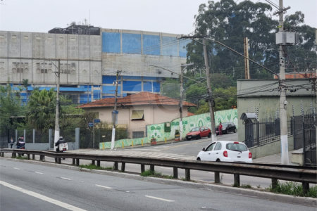 Terreno à venda em Jardim Marajoara, São Paulo, SP