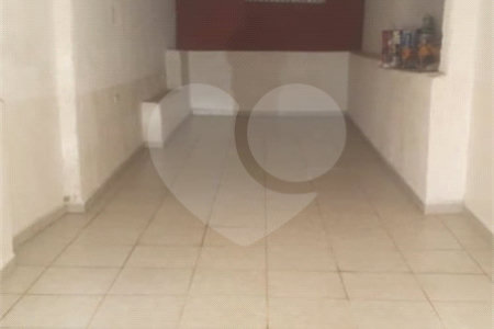 Casa à venda com 3 quartos, sendo 1 suíte,  em Vila Oliveira, Mogi das Cruzes, SP