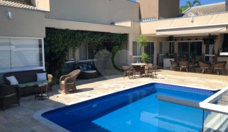 Casa à venda com 5 suítes no condomínio Terras de Mont Serrat, Salto - SP