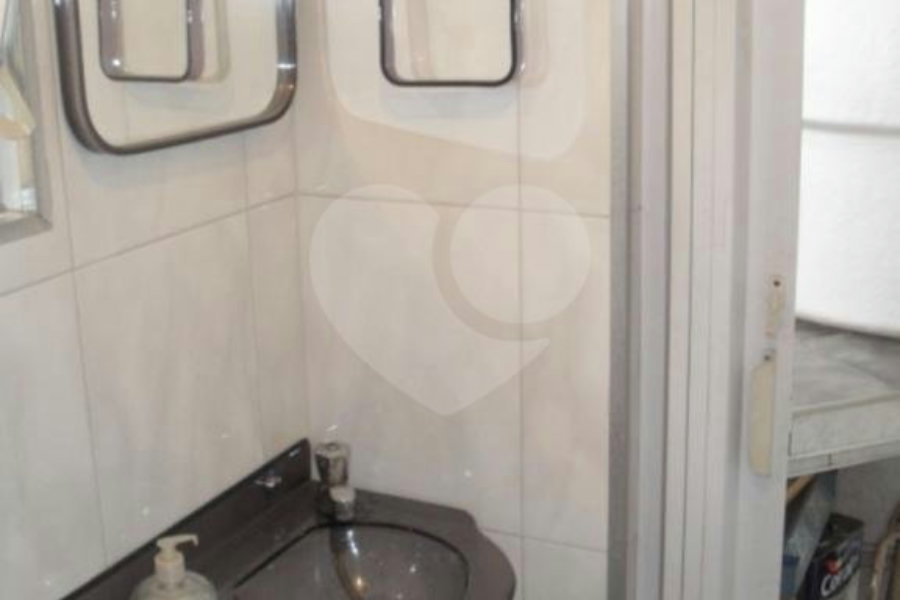 Sobrado à venda com 3 quartos, sendo 1 suíte, em Vila Guilherme, São Paulo, SP