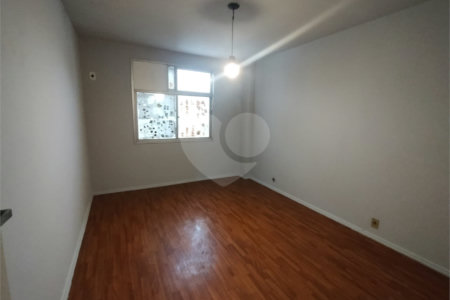 Apartamento para alugar com 2 quartos, sendo 1 suíte, em Grajaú, Rio de Janeiro, RJ