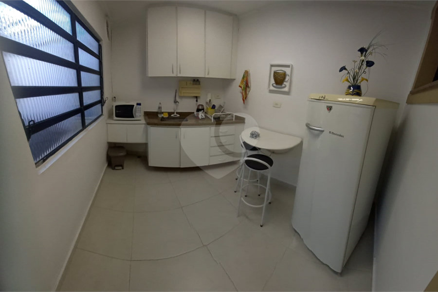 Casa para alugar com 3 quartos no condomínio Diva da Silva, São Paulo - SP
