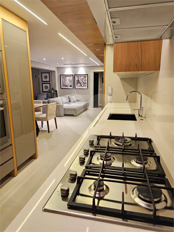 Apartamento à venda com 3 suítes em Mirandópolis, São Paulo, SP