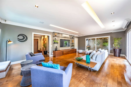 Casa à venda com 4 suítes no condomínio New Port Village, São Paulo - SP