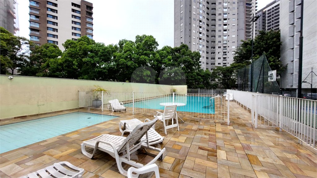 Apartamento à venda com 3 quartos, sendo 1 suíte, em Planalto Paulista, São Paulo, SP