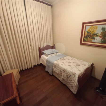 Casa Térrea na XV de Novembro .