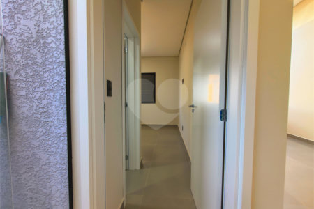 Casa à venda com 3 quartos, sendo 1 suíte, no condomínio Horto Florestal Villagio, Sorocaba - SP