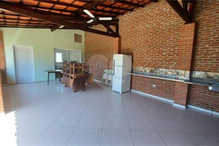 Casa à venda com 3 quartos, sendo 1 suíte, no condomínio Santa Inês, Itu - SP