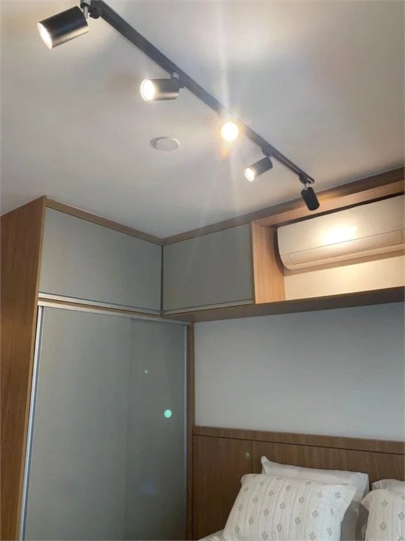Apartamento à venda com 1 suíte em Jardim das Acácias, São Paulo, SP