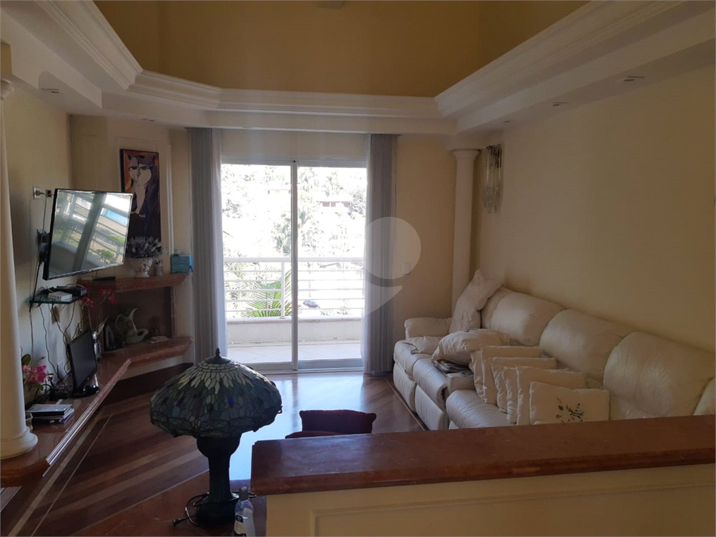 Casa à venda com 5 suítes em Jardim Leonor, São Paulo, SP