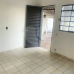Casa à venda com 2 quartos em Jardim Pinheiros (vila Xavier), Araraquara, SP