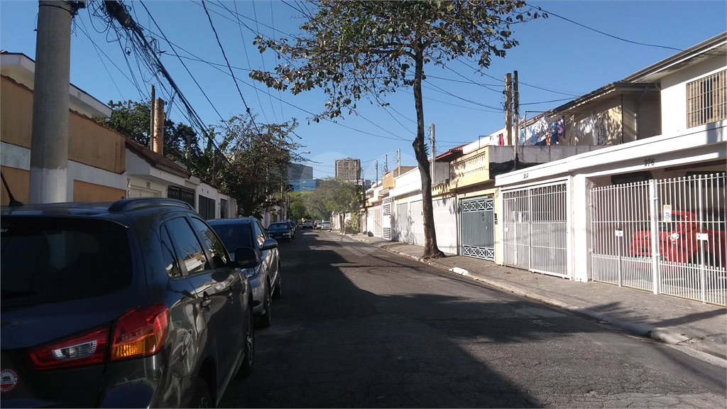 Sobrado à venda com 2 quartos em Santo Amaro, São Paulo, SP