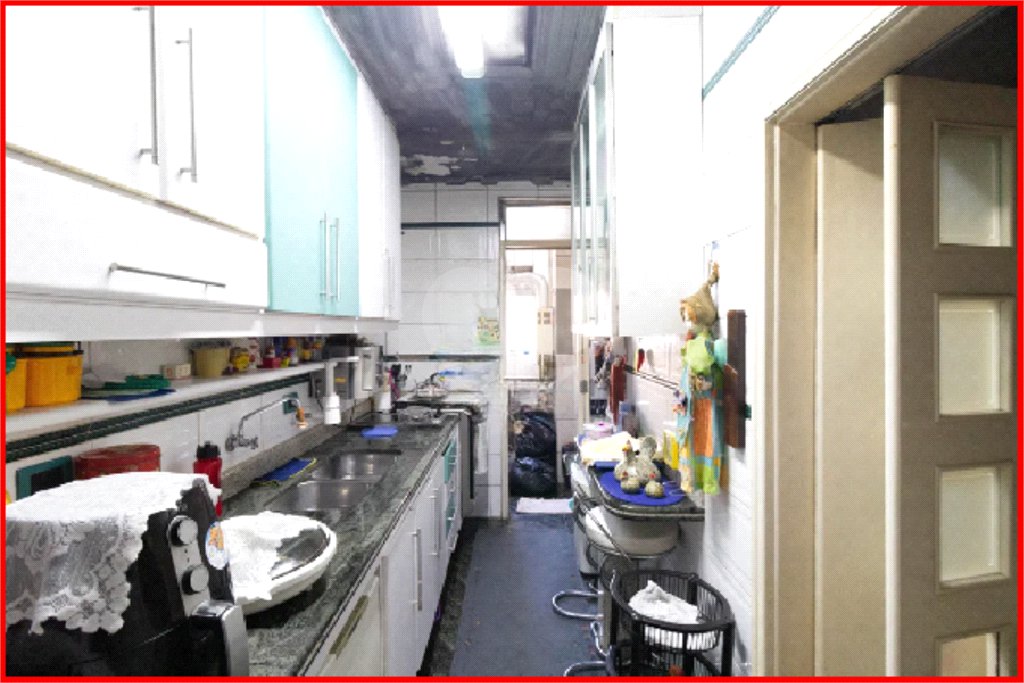 Apartamento à venda com 3 quartos, sendo 1 suíte,  em Pinheiros, São Paulo, SP
