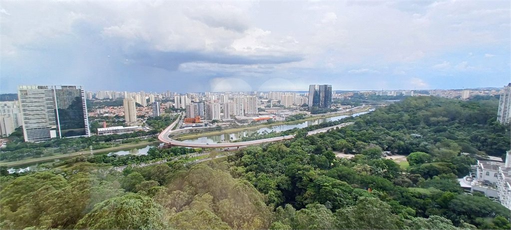 Apartamento à venda com 4 suítes em Jardim Fonte do Morumbi, São Paulo, SP