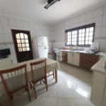 Sobrado à venda com 3 quartos, sendo 1 suíte,  em Vila Bernadotti, Mogi das Cruzes, SP