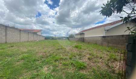 Terreno à venda em Pinheirinho, Vinhedo, SP