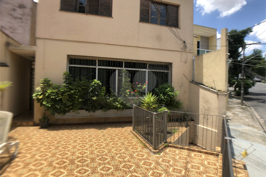 Sobrado à venda com 3 quartos em Santana, São Paulo, SP