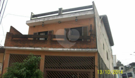 Sobrado à venda com 5 quartos, sendo 1 suíte, em Parada Inglesa, São Paulo, SP
