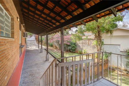 Casa Térrea à venda ou para alugar com 5 quartos, sendo 1 suíte, em Jardim Marajoara, São Paulo, SP