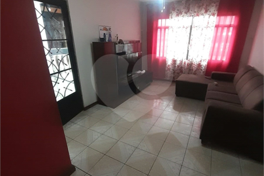 Sobrado à venda com 3 quartos em São Miguel Paulista, São Paulo, SP