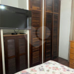 Casa à venda com 2 quartos, sendo 1 suíte, em Jardim das Acácias, São Paulo, SP
