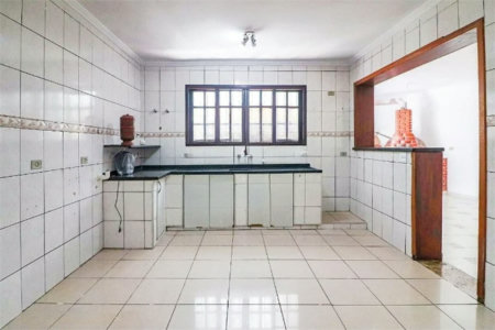 Casa à venda com 3 quartos, sendo 2 suítes, em Ferreira, São Paulo, SP