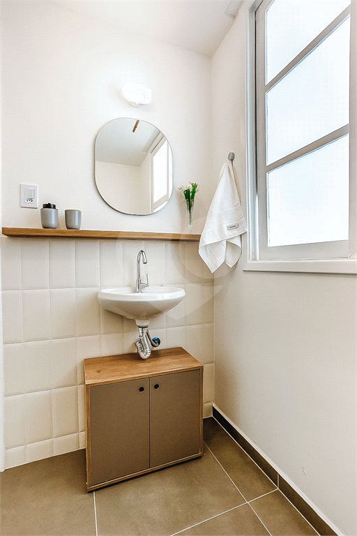 Apartamento à venda com 3 quartos em Vila Cordeiro, São Paulo, SP