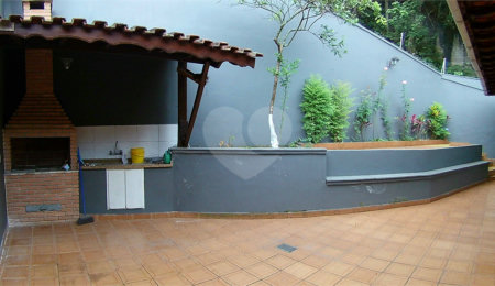 Sobrado à venda com 3 quartos, sendo 1 suíte,  em Tremembé, São Paulo, SP