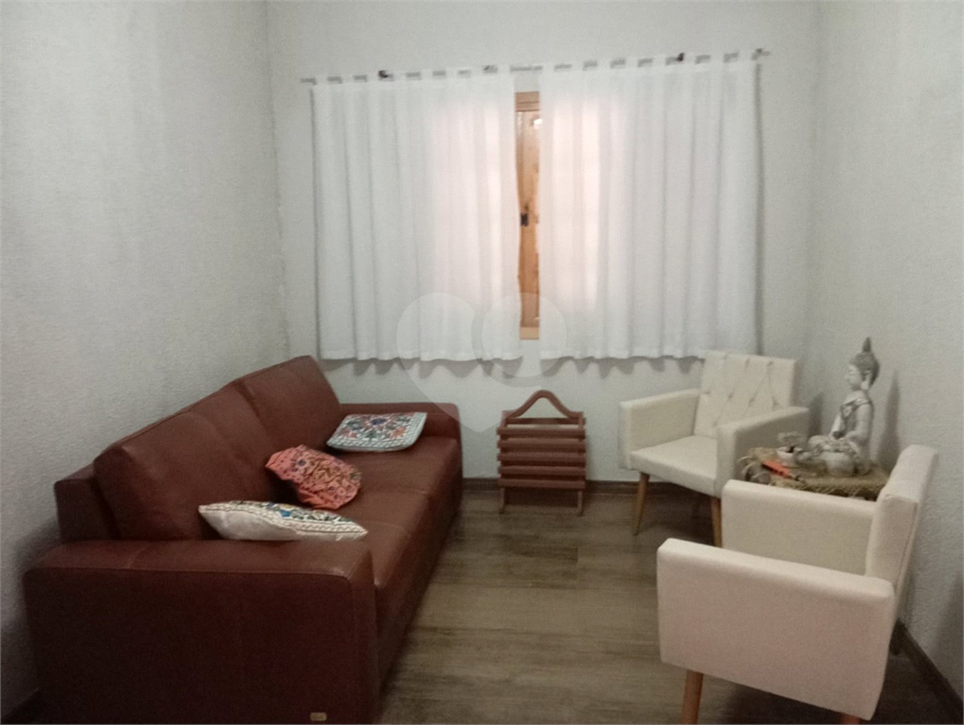 Casa à venda com 4 quartos, sendo 2 suítes,  em Guaxinduva, Atibaia, SP