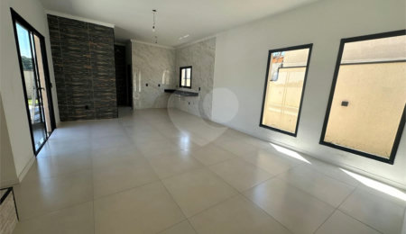 Casa à venda com 3 quartos, sendo 1 suíte,  em Jardim Paraíso da Usina, Atibaia, SP