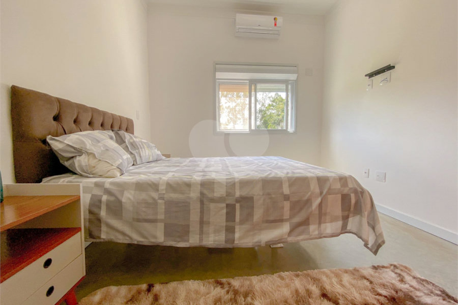 Casa à venda com 5 suítes no condomínio Suíça da Cantareira, Mairiporã - SP