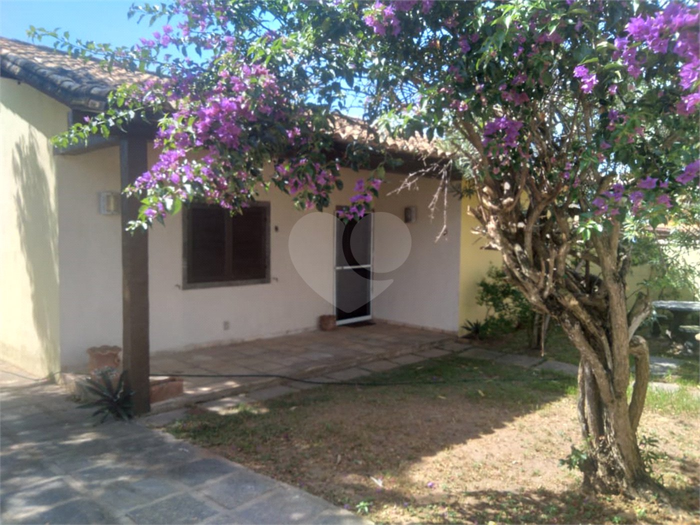 Casa à venda com 4 quartos, sendo 1 suíte, em Praia Rasa, Armação dos Búzios, RJ