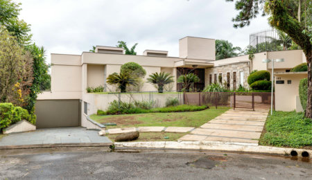 Casa de Vila à venda com 4 suítes em Chácara Flora, São Paulo, SP