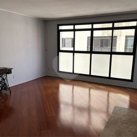 Apartamento à venda ou para alugar com 3 quartos, sendo 1 suíte,  em Pinheiros, São Paulo, SP