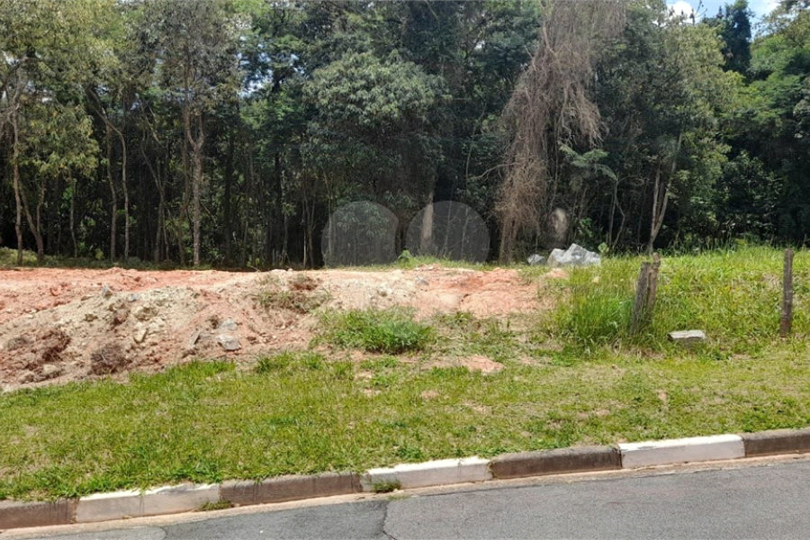 Terreno à venda no condomínio Itaguaçu da Cantareira, São Paulo - SP