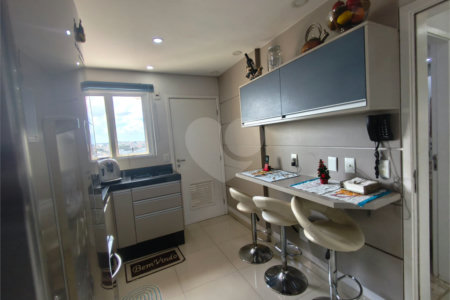 Apartamento à venda com 2 quartos, sendo 1 suíte,  em Jardim Consórcio, São Paulo, SP