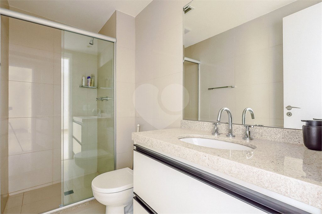Apartamento à venda ou para alugar com 1 quarto em Vila Gertrudes, São Paulo, SP