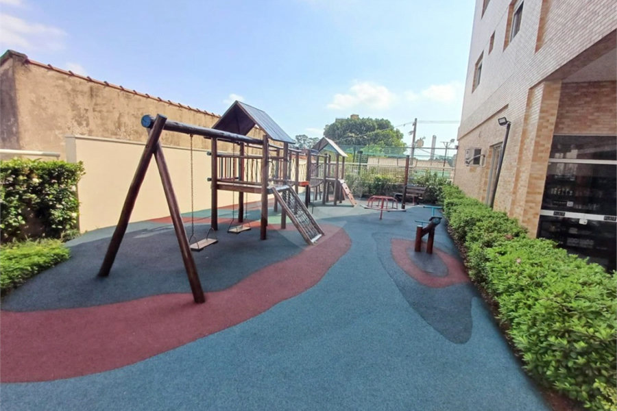 Apartamento à venda com 3 suítes em Santa Teresinha, São Paulo, SP