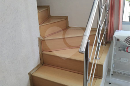 Sobrado à venda com 3 quartos, sendo 1 suíte,  em Vila Santo Estéfano, São Paulo, SP