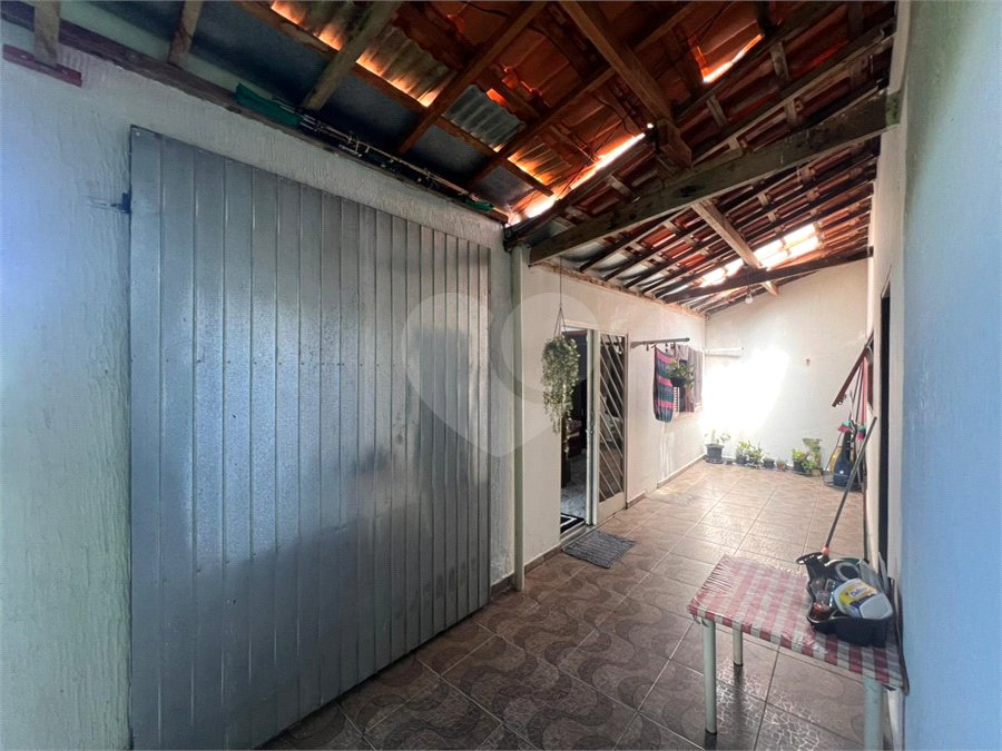 Casa à venda com 2 quartos, sendo 1 suíte, em Vila Barth, Itapetininga, SP