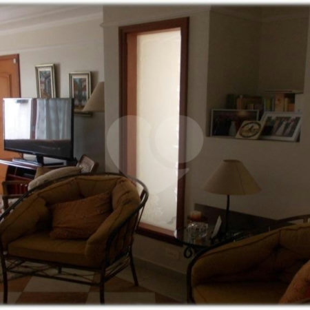 Sobrado à venda com 3 quartos, sendo 2 suítes, em Água Fria, São Paulo, SP