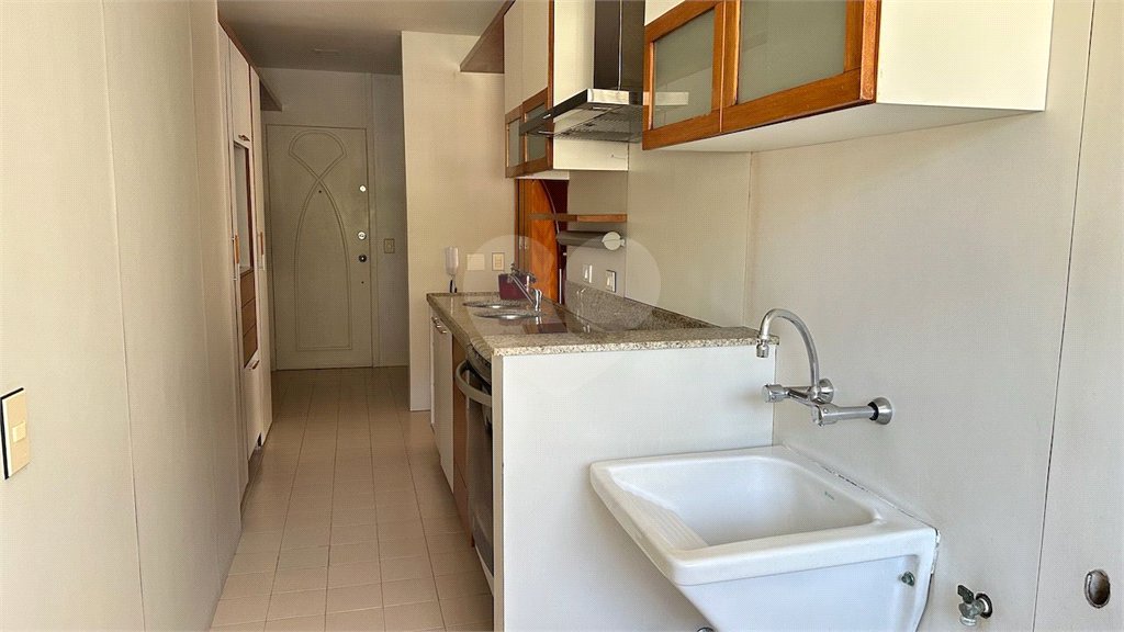 Cobertura à venda com 4 quartos, sendo 2 suítes,  em Tijuca, Rio de Janeiro, RJ