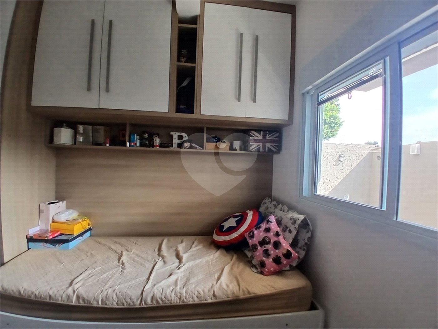 Apartamento à venda com 2 quartos, sendo 1 suíte,  em Bairro do Cambará, São Roque, SP