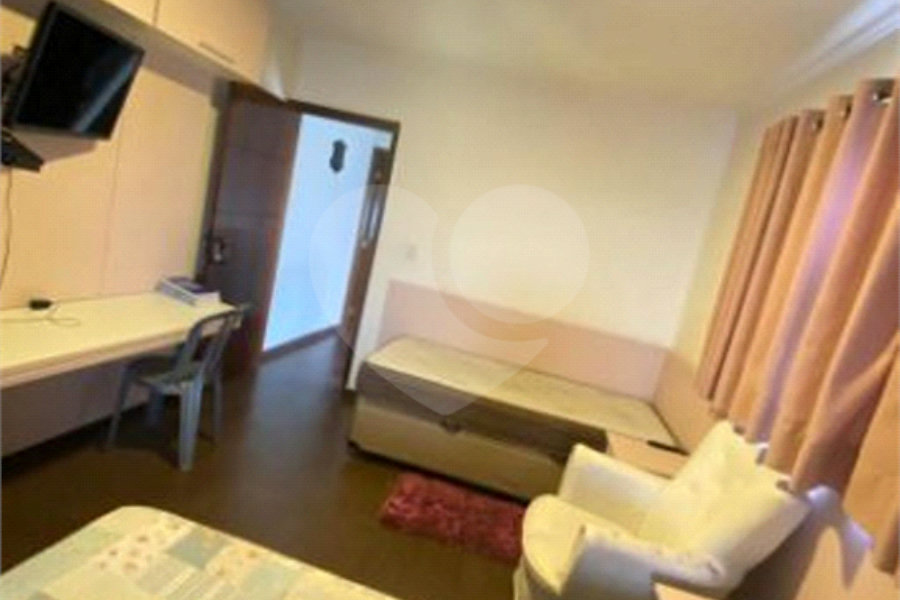 Casa à venda com 4 quartos, sendo 2 suítes, em Parque Edu Chaves, São Paulo, SP