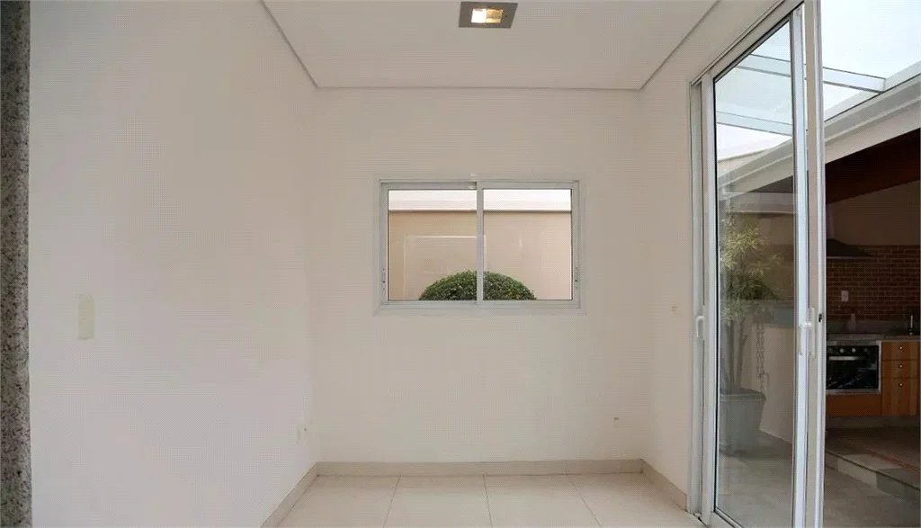 Casa à venda com 3 suítes no condomínio Residencial Morumbi, São Paulo - SP