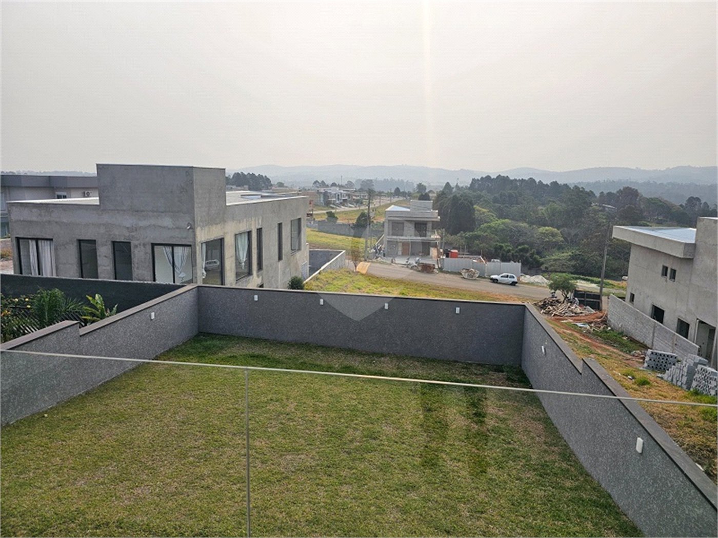Sobrado à venda com 4 quartos, sendo 3 suítes, em Mariápolis Ginetta, Vargem Grande Paulista, SP