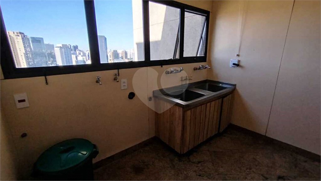 Duplex para alugar com 3 suítes em Real Parque, São Paulo, SP