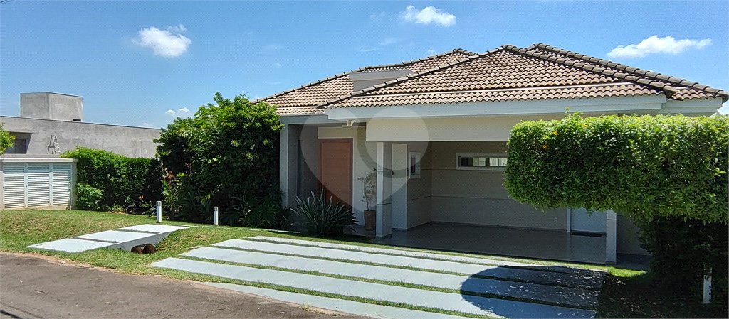 Casa à venda com 4 suítes no condomínio Parque Ytu Xapada, Itu - SP