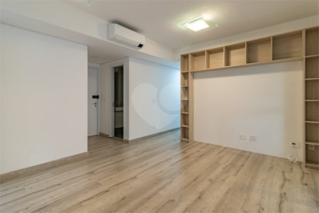 Apartamento à venda com 3 quartos, sendo 1 suíte,  em Perdizes, São Paulo, SP